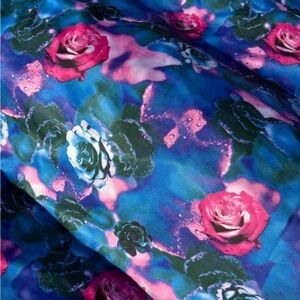 NWOT Floral rose print spandex fabric 2+yards swimwear costume surreal